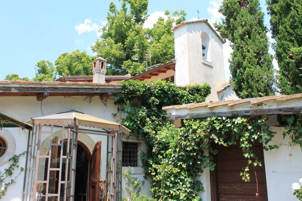Готель La Canonica Dei Fiori - Anna Fendi Country House Рончільоне Екстер'єр фото
