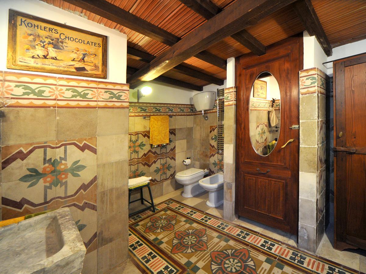 Готель La Canonica Dei Fiori - Anna Fendi Country House Рончільоне Екстер'єр фото